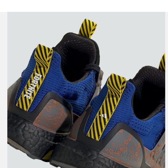NEW Men's Adidas ULTRABOOST 1.0 Ultra Boost JQ0713 Fortnite JQ0715 Shoes 8.5 - Picture 6 of 7